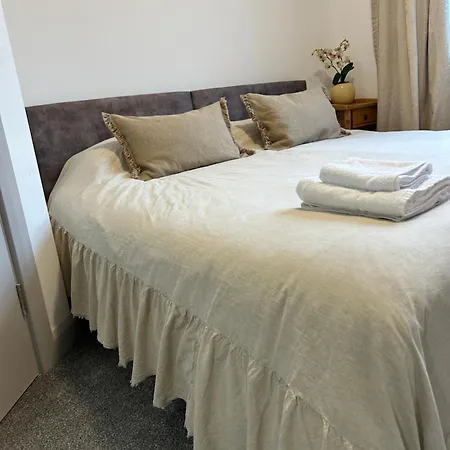 Iec Campus Apartment *