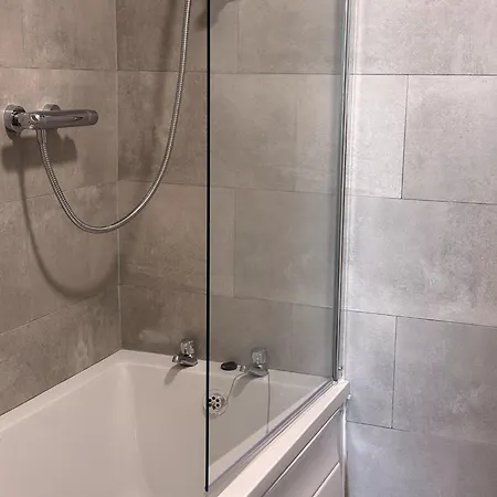 Apartment Iec Campus *