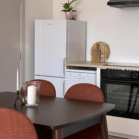 Iec Campus アパート