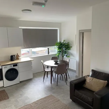 Iec Campus Apartmán Cork