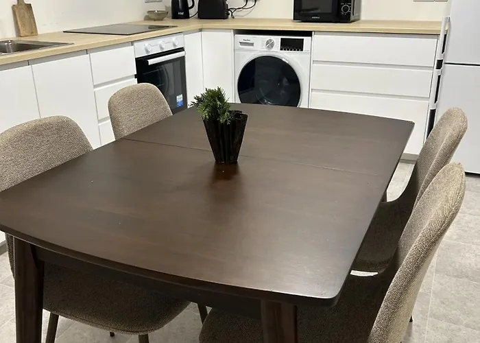 Iec Campus Apartman *